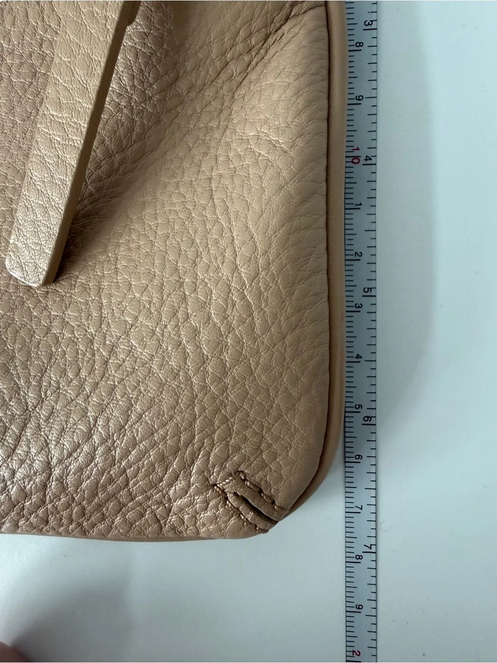 Kate Spade New York Pebbled Leather Crossbody Bag in Beige/Taupe